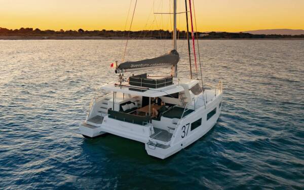 Aventura 37 Vesta