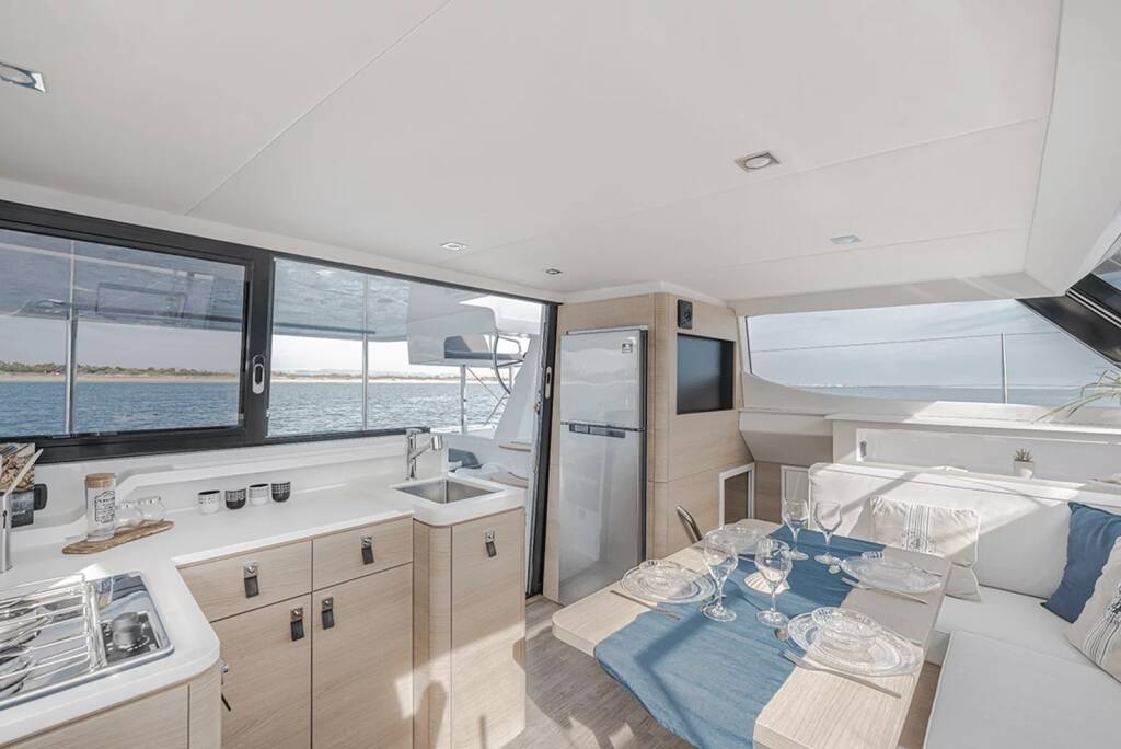 Aventura 37 Vesta