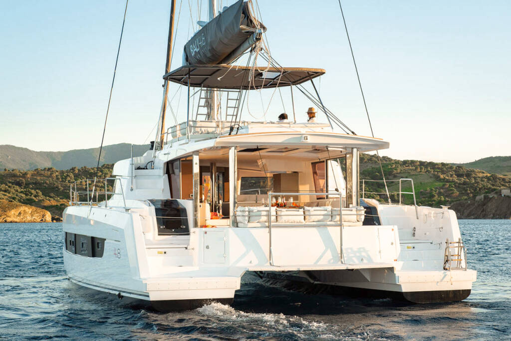Bali 4.8 Luna 2