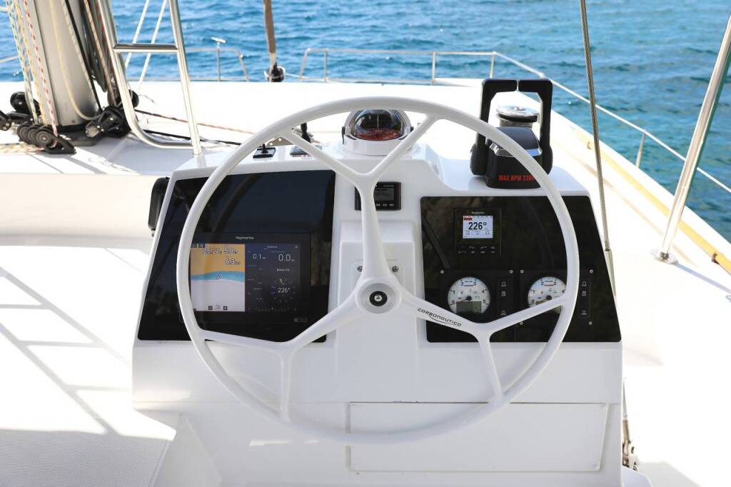 Bali 4.8 Luna 2