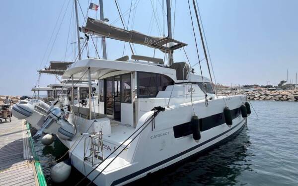 Bali Catspace OW Les Evadees