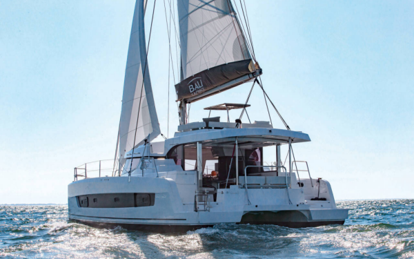 Bali Catspace Queen Bee