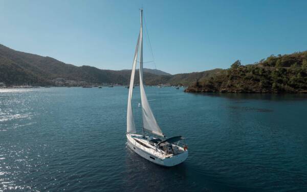Bavaria C38 Arinna