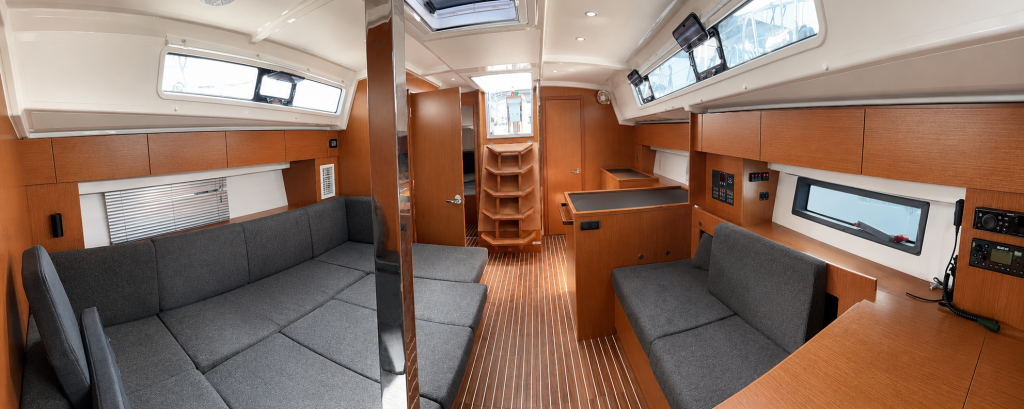 Bavaria C42 Silver VII