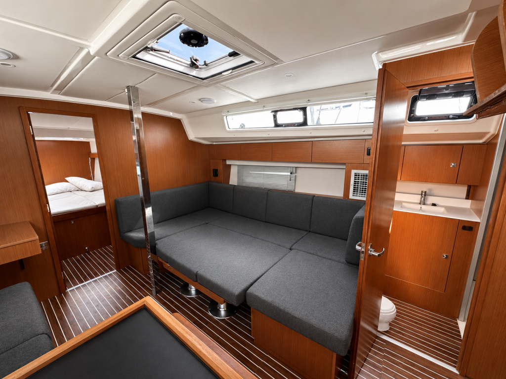 Bavaria C42 Silver VII