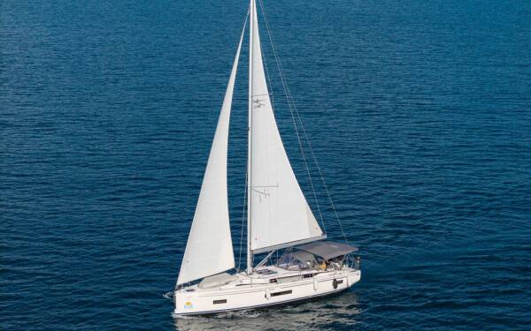 Bavaria C46 Iris