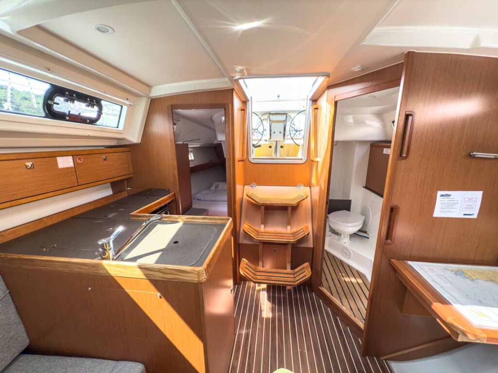 Bavaria Cruiser 34 Hydra