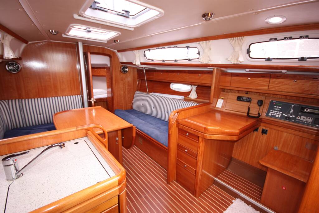 Bavaria Cruiser 34 Little Eva