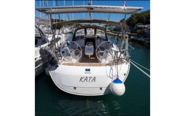 Bavaria Cruiser 37 Kata