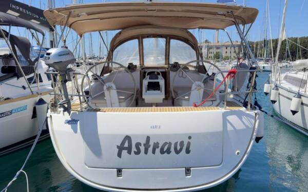 Bavaria Cruiser 37 Astravi