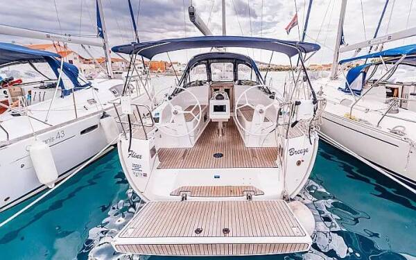 Bavaria Cruiser 37 Flinx