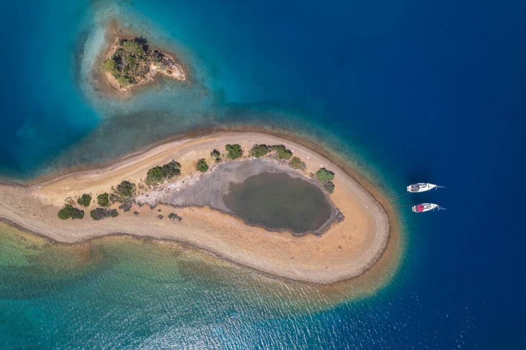 Bavaria Cruiser 41 Tangram