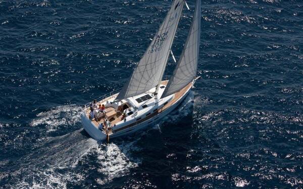 Bavaria Cruiser 45 Acrux
