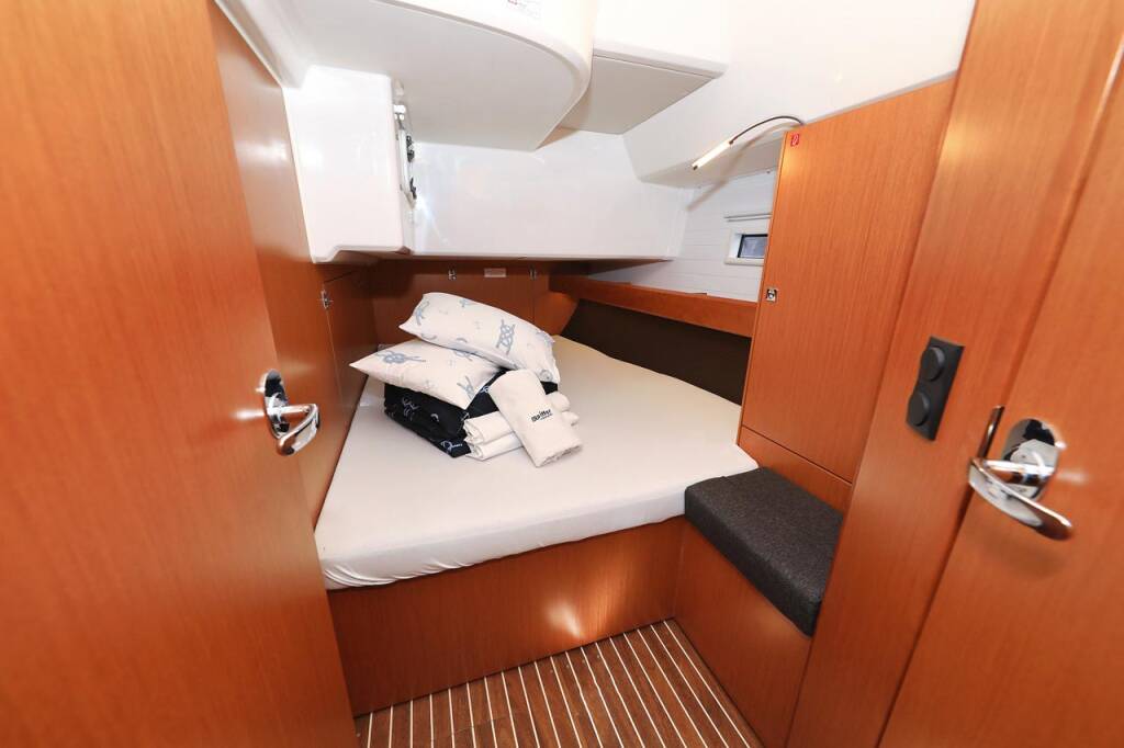 Bavaria Cruiser 46 Avior