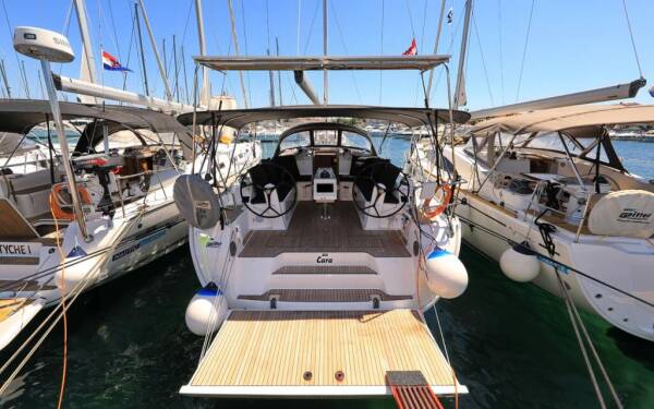 Bavaria Cruiser 46 Cara