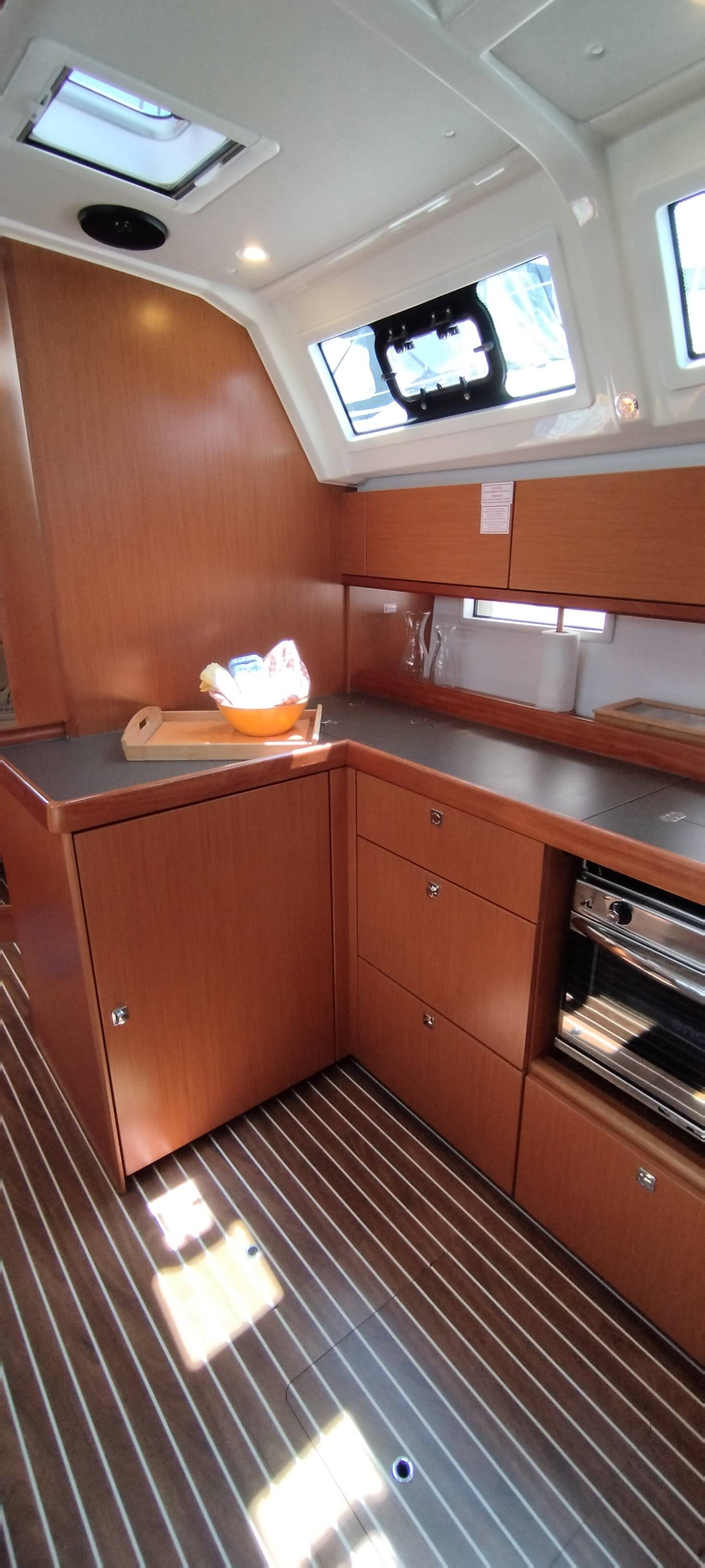 Bavaria Cruiser 46 Šiljo