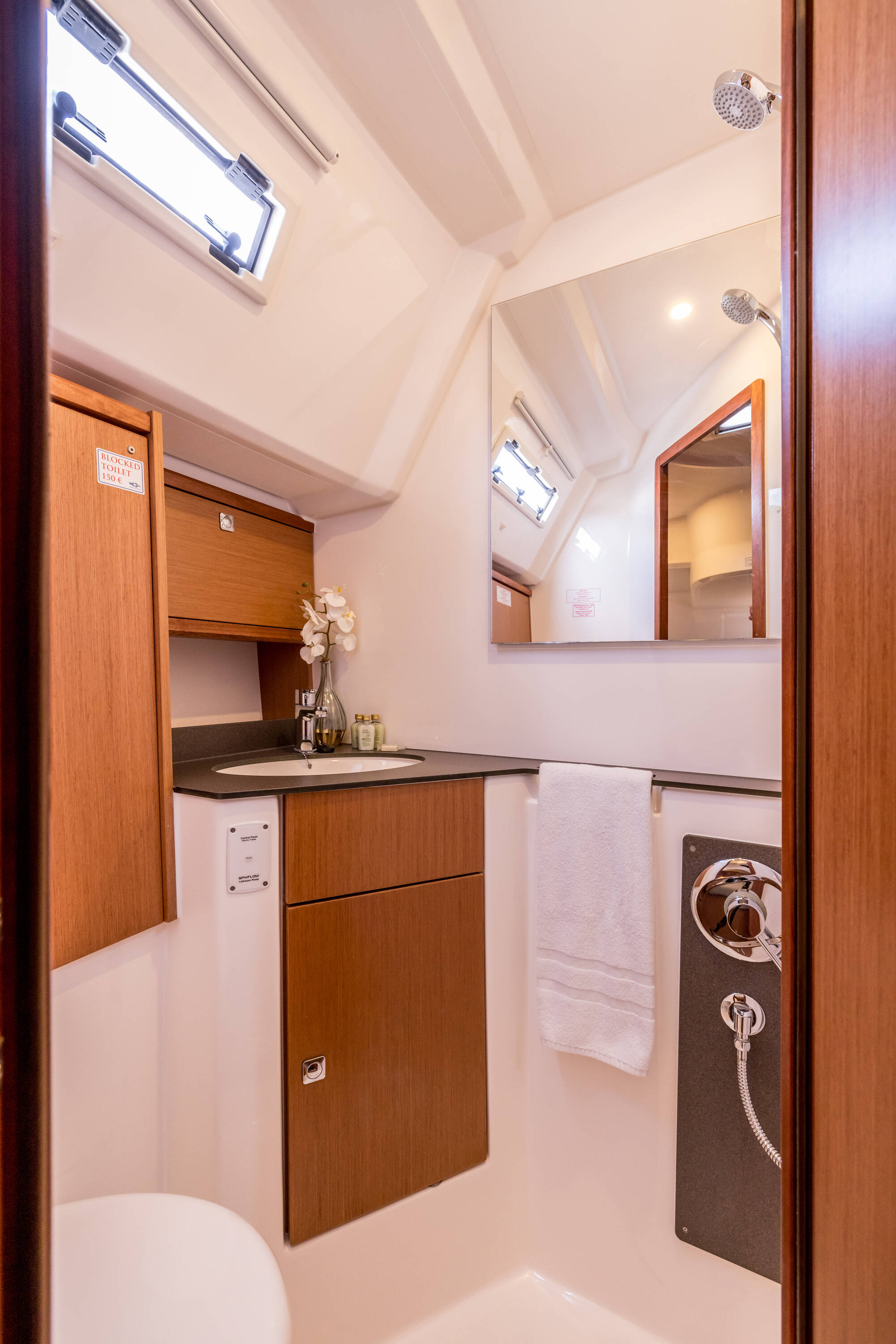 Bavaria Cruiser 46 Sea Sparkle