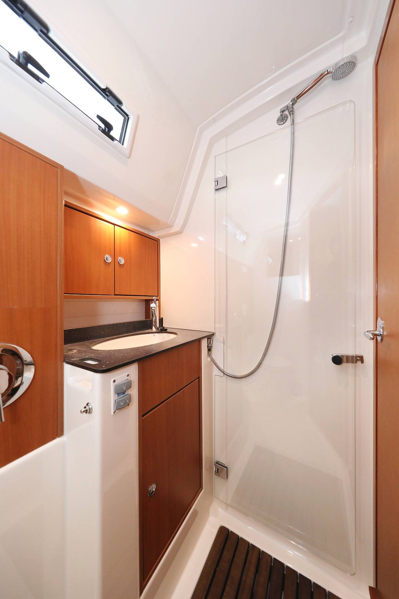 Bavaria Cruiser 50 Siegal