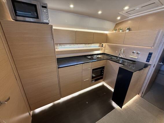 Bavaria S45 HT Scorpion