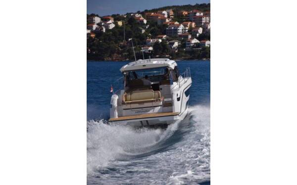 Bavaria SR36HT Hannah