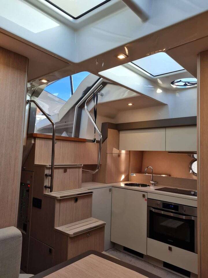 Cranchi M44 HT Hakuna Matata