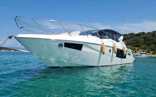 Cranchi M44 HT Hakuna Matata