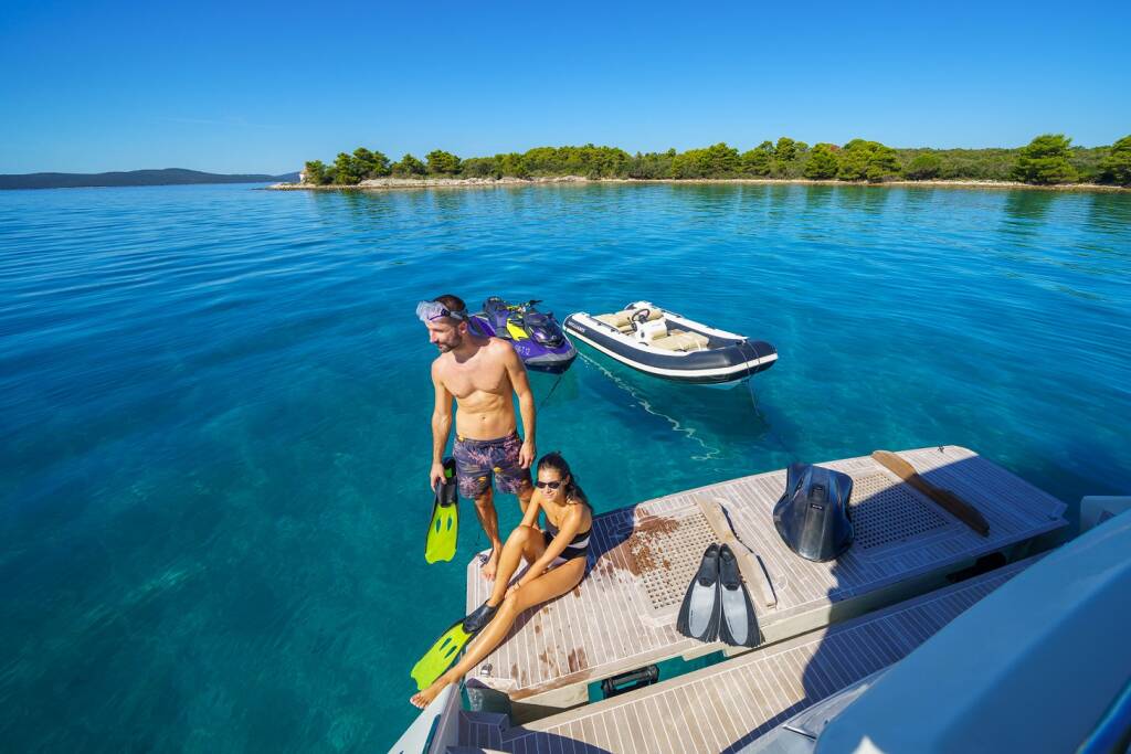 Dominator 780S Deluxe Dalia