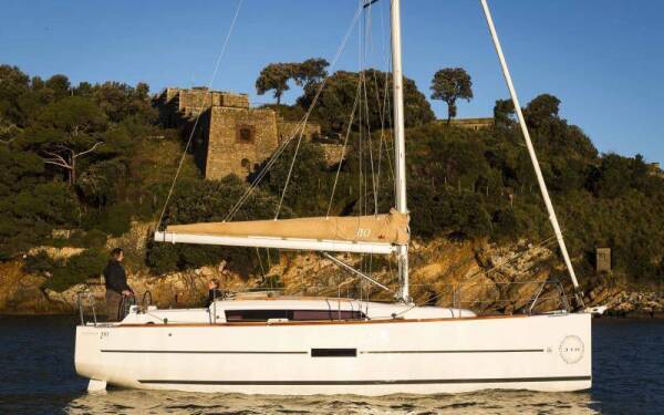 Dufour 310 GL Expensive Toy