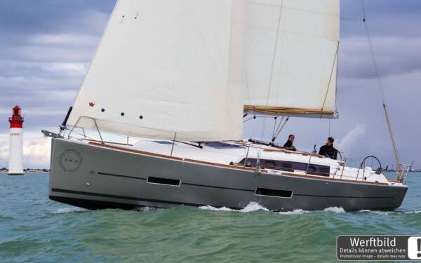 Dufour 382 GL Nice to Have