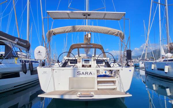 Dufour 390 GL Sara