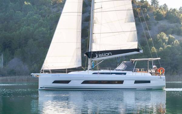 Dufour 41 First Song