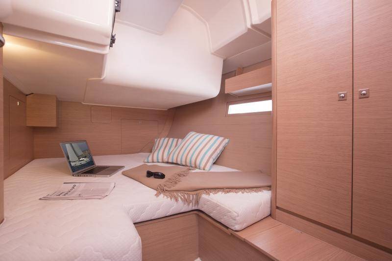 Dufour 410 GL Freedom