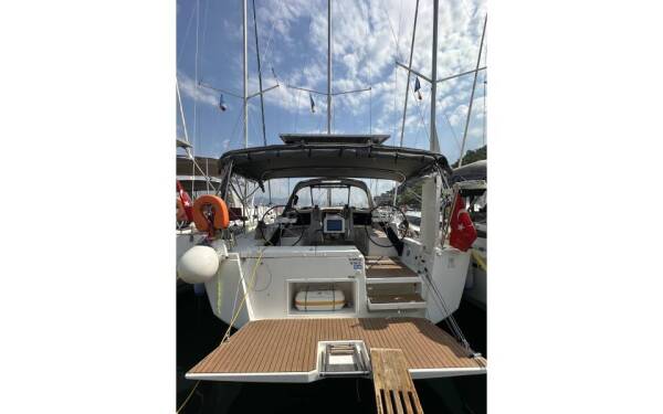 Dufour 430 GL Kummsal