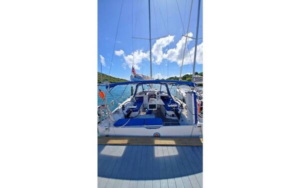 Dufour 430 Sunshine Daydream