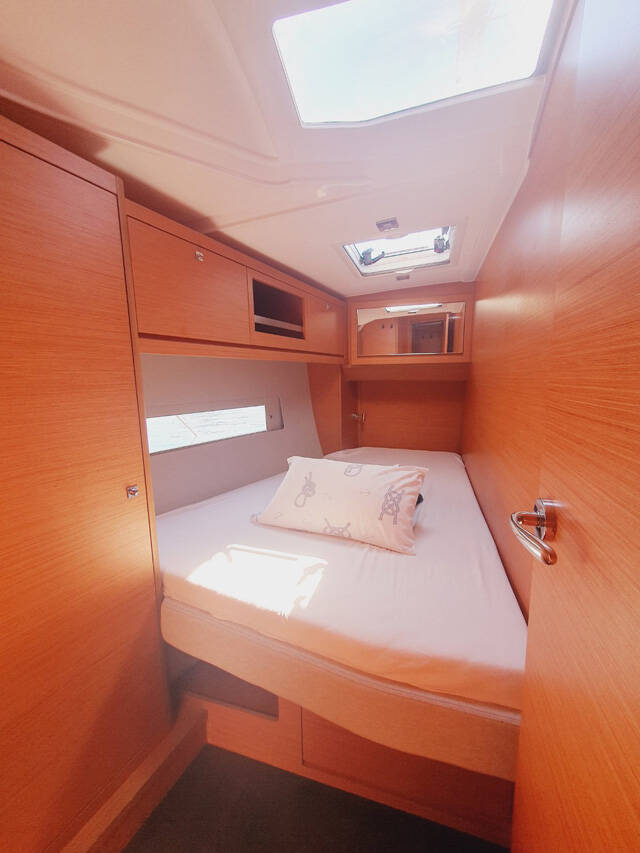 Dufour 470 Sombra del Viento