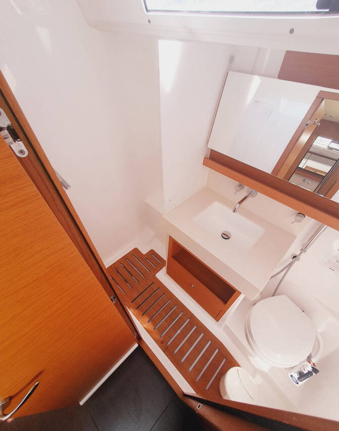 Dufour 470 Sombra del Viento