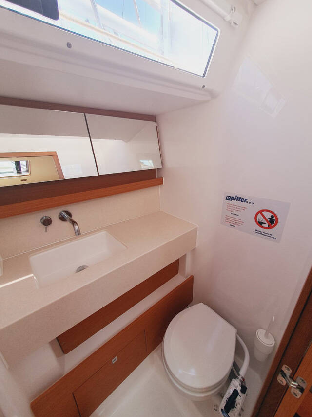 Dufour 470 Sombra del Viento