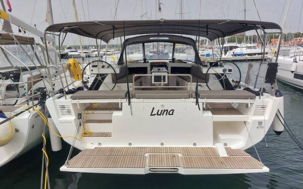 Dufour 470 Luna