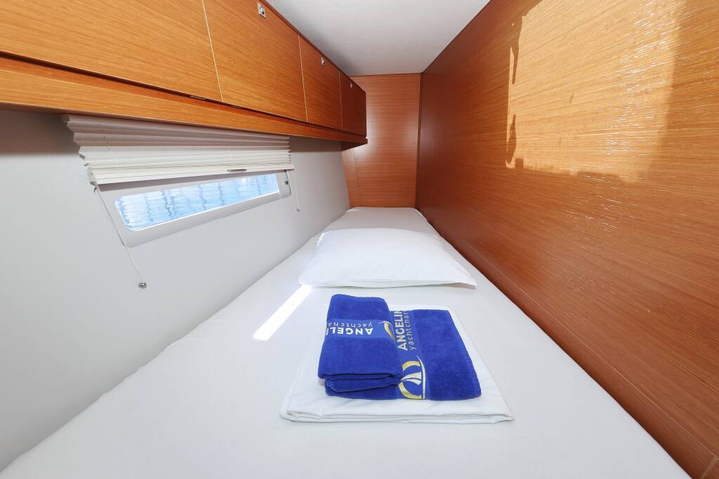 Dufour 520 GL Lateja