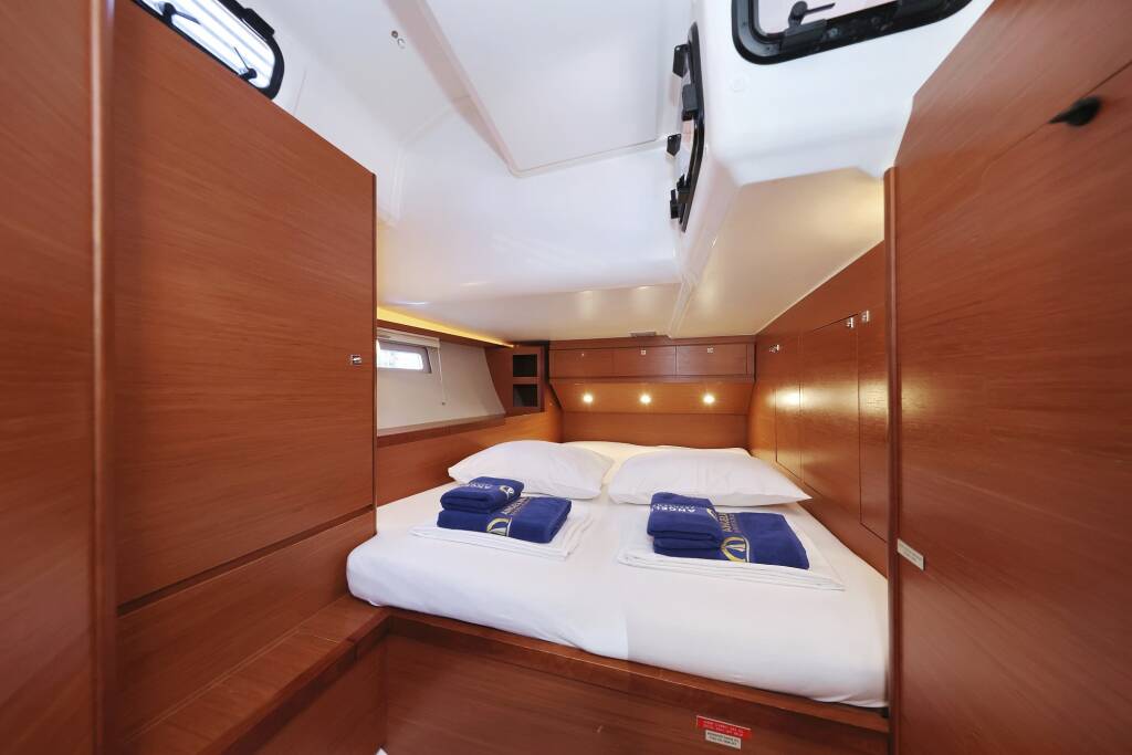 Dufour 520 GL Lateja