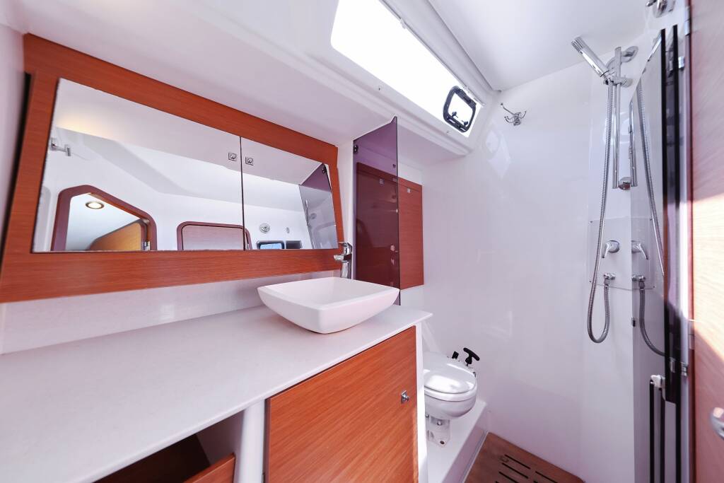 Dufour 520 GL Lateja