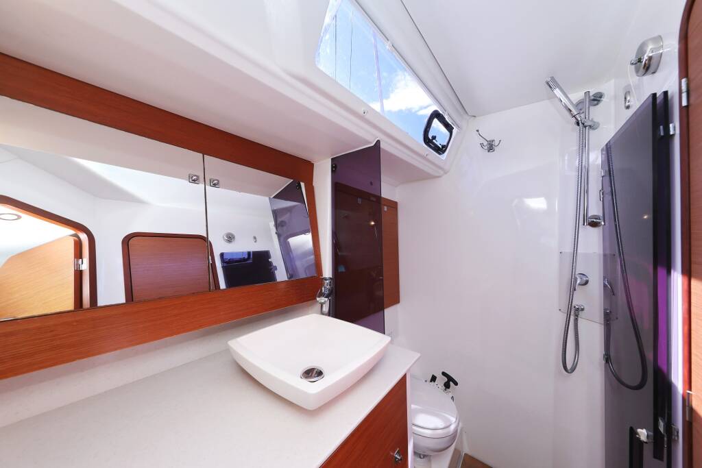 Dufour 520 GL Lateja