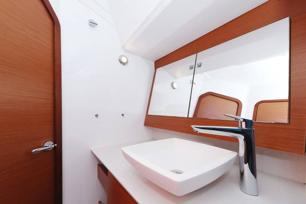 Dufour 520 GL Lateja