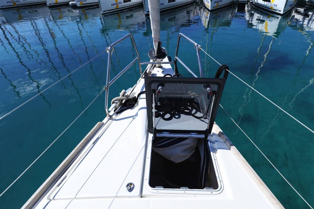 Dufour 520 GL Lateja