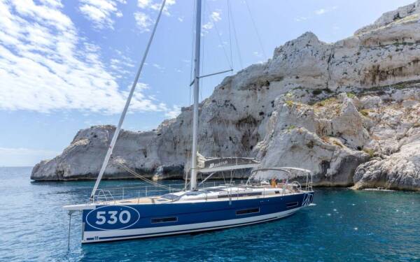 Dufour 530 Smart Electric Y-JIREH