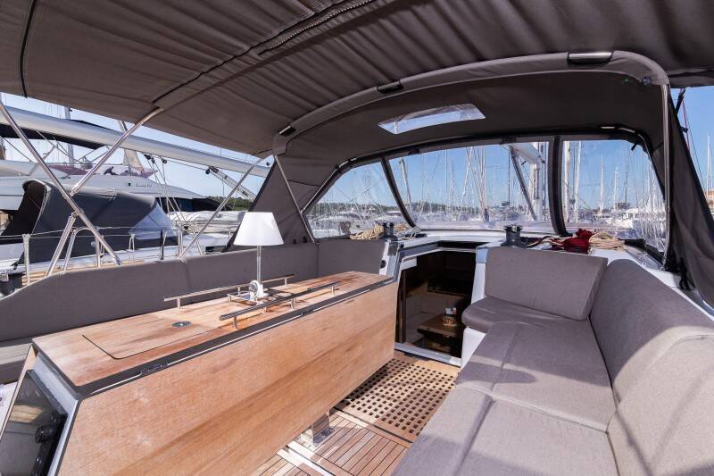 Dufour 530 Vita