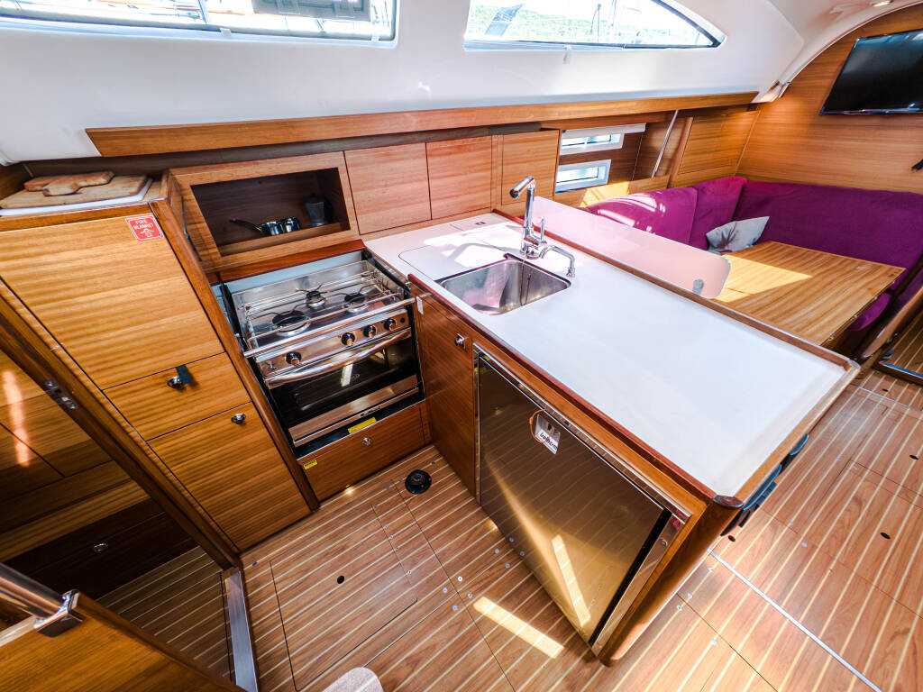 Elan Impression 40.1 Tamikaya