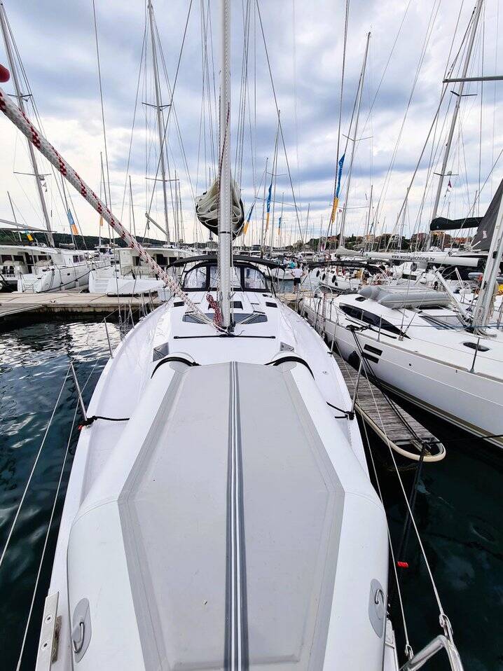 Elan Impression 45 First Edition