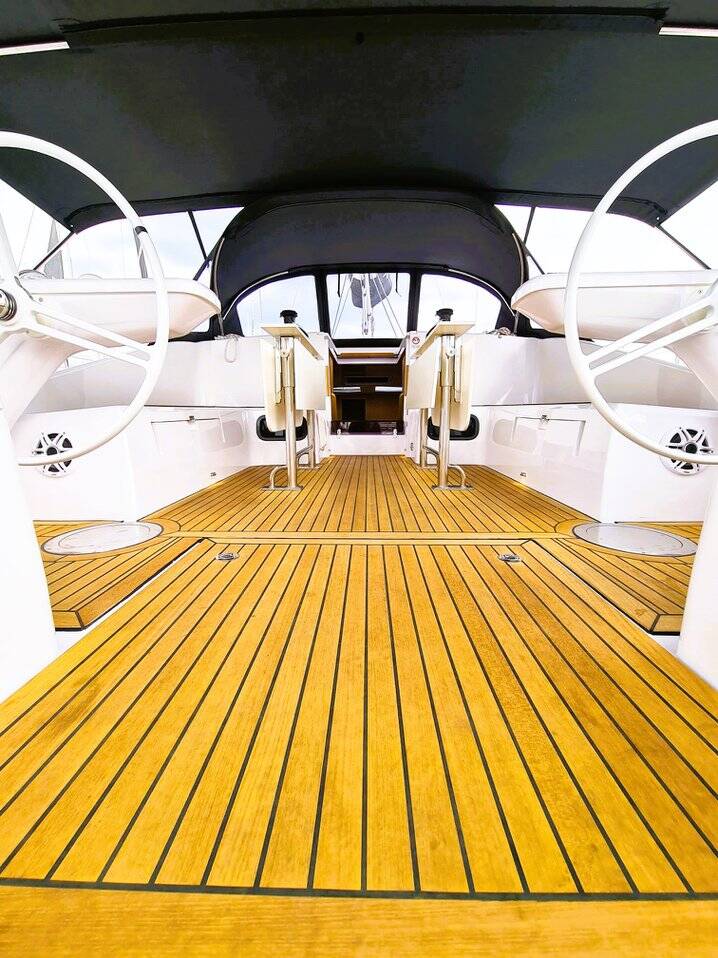 Elan Impression 45 First Edition