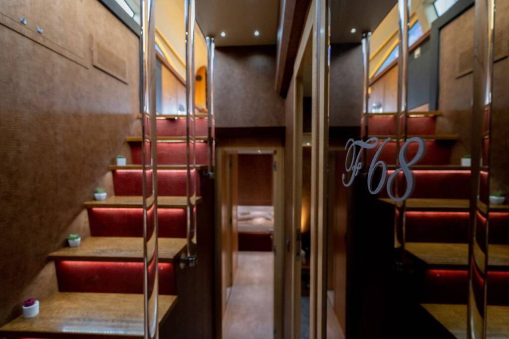 Fashion Cantiere Navale Custom Made Fashion 68